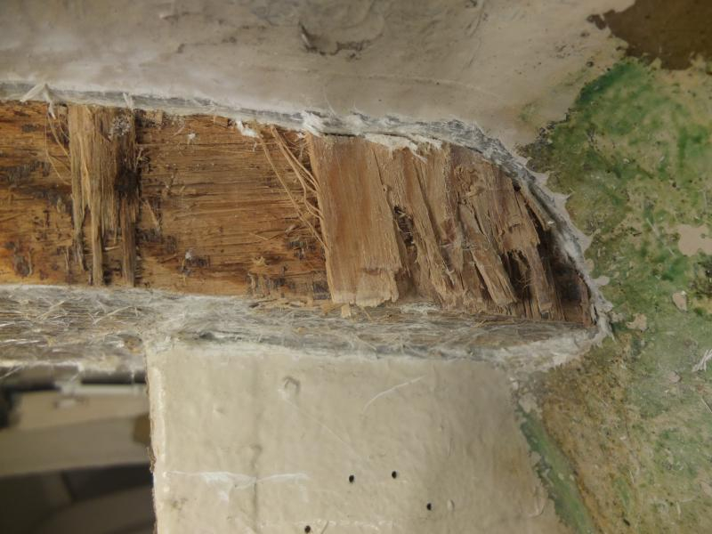 Mastbalk styrbordsida